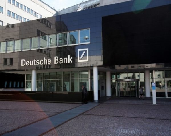 DEUTSCHE BANK IN MILAN